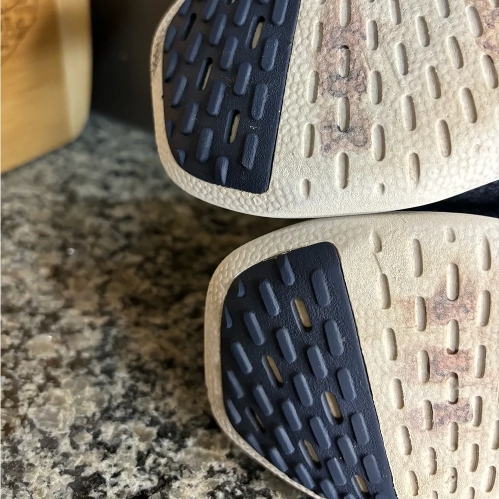 allbirds Wool Dasher Mizzles Women’s Sneakers Navy Size 8 1/2